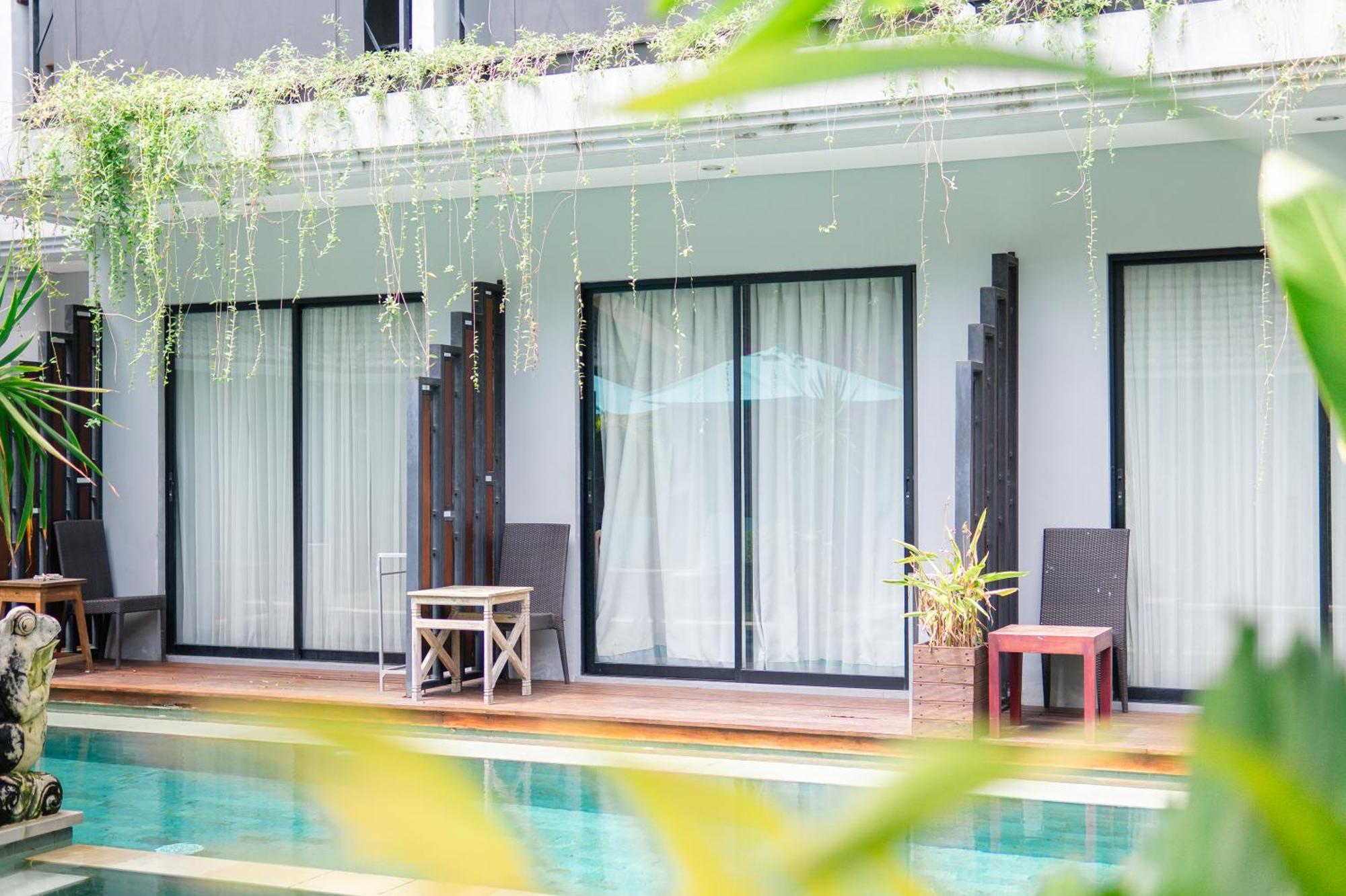 Gemini Star Hotel Kuta Lombok Esterno foto