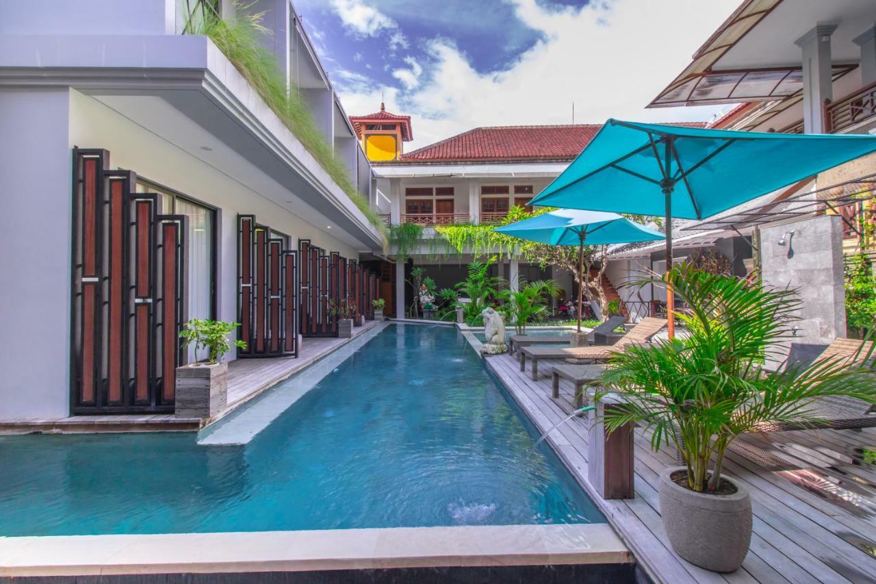 Gemini Star Hotel Kuta Lombok Esterno foto