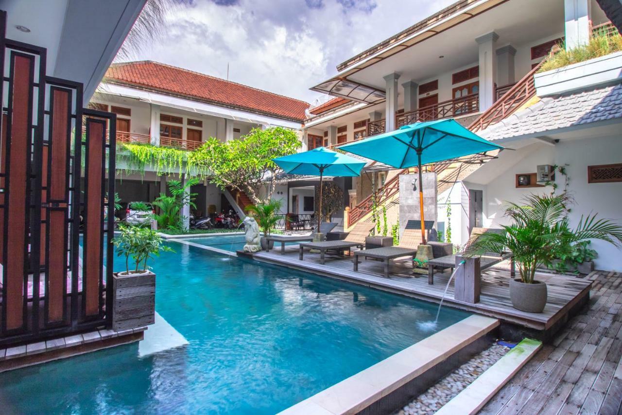 Gemini Star Hotel Kuta Lombok Esterno foto